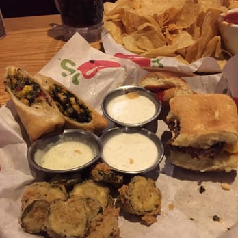 Chili's - Can't even finish it sucked. - Bars Near Me - Houston, Texas