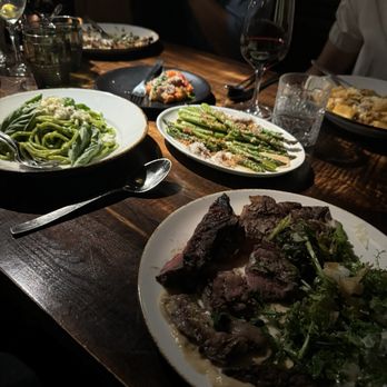 Amano Trattoria - Spaghetti pesto, asparagus, rib steak - Italian Near Me - Toronto, Ontario Amano Trattoria - Spaghetti pesto, asparagus, rib steak - Italian Near Me - Toronto, Ontario