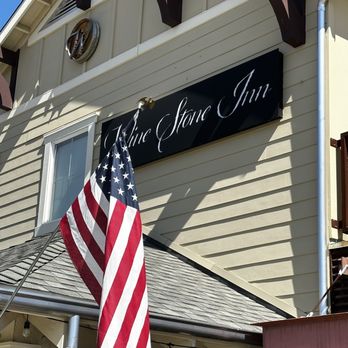 Wine Stone Inn - White Stone Inn - Hotels Near Me - Orcutt, California Wine Stone Inn - White Stone Inn - Hotels Near Me - Orcutt, California