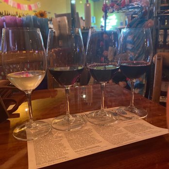Screwtop Wine Bar - Wine Bars Near Me - Arlington, Virginia Screwtop Wine Bar - Wine Bars Near Me - Arlington, Virginia