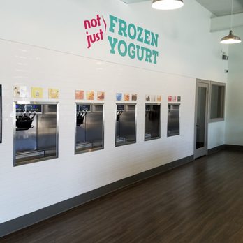 Swirls - ten individual flavor soft serves - Ice Cream & Frozen Yogurt Near Me - Vincennes, Indiana Swirls - ten individual flavor soft serves - Ice Cream & Frozen Yogurt Near Me - Vincennes, Indiana