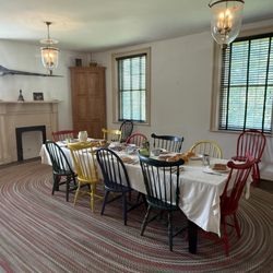 Mount Washington Tavern - Dining