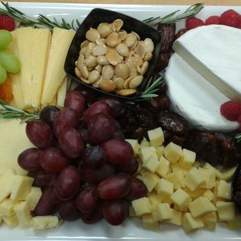Holiday Market - Gourmet cheese boards - Grocery Near Me - Canton, Michigan Holiday Market - Gourmet cheese boards - Grocery Near Me - Canton, Michigan