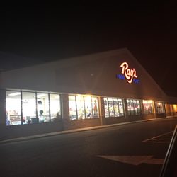 Ray's Food Place - The store is handy late night when you don't want to drive to Medford - it works