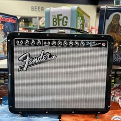 76 Gas - This Fender lunch box is so cool!