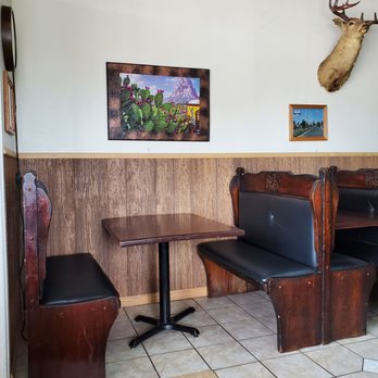 Birrieria Loreto - When able to sit in!!!! - Mexican Near Me - Blue Island, Illinois Birrieria Loreto - When able to sit in!!!! - Mexican Near Me - Blue Island, Illinois