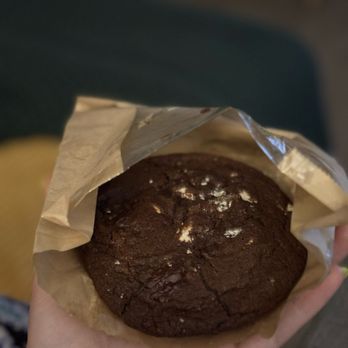 Sweet Spot Ice Cream Cafe - S'mores chocolate cookie - Desserts Near Me - Richmond, Virginia