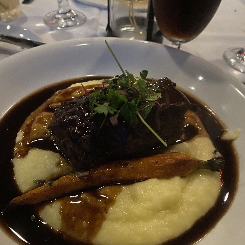 braised short ribs braised short ribs