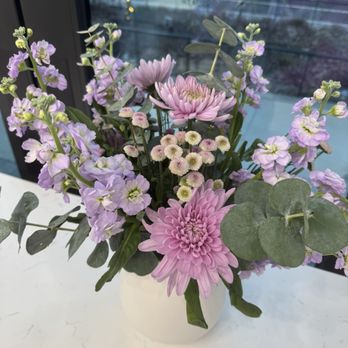 nailsaloon - National Landing - Gorgeous flowers - Nail Salons Near Me - Arlington, Virginia