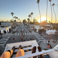 California Avocado Festival - Ferris wheel free for young kids