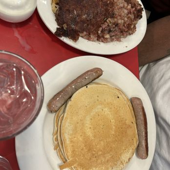 Maureen's Kitchen - Breakfast & Brunch Near Me - Smithtown, New York
