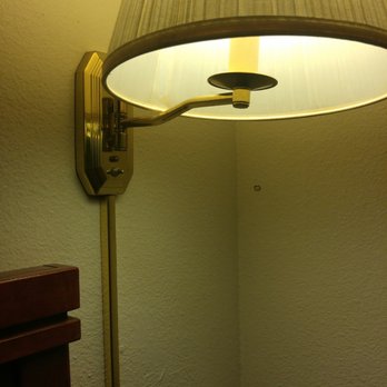 Rodeway Inn & Suites Hwy 217 & 26 W - Mystery marks on the wall. - Hotels Near Me - Portland, Oregon Rodeway Inn & Suites Hwy 217 & 26 W - Mystery marks on the wall. - Hotels Near Me - Portland, Oregon