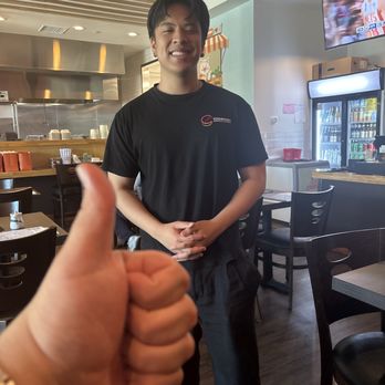Yoshiharu Ramen - Server - Ramen Near Me - Menifee, California Yoshiharu Ramen - Server - Ramen Near Me - Menifee, California