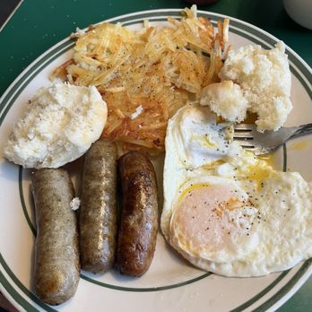 Home Port Restaurant - 2 eggs over easy, sausage links, hashbrowns, biscuit, side of sausage gravy. - Seafood Near Me - Ocean Shores, Washington Home Port Restaurant - 2 eggs over easy, sausage links, hashbrowns, biscuit, side of sausage gravy. - Seafood Near Me - Ocean Shores, Washington