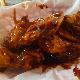 Sriracha Bourbon Wings