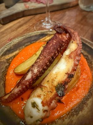 Barcelona Wine Bar by null