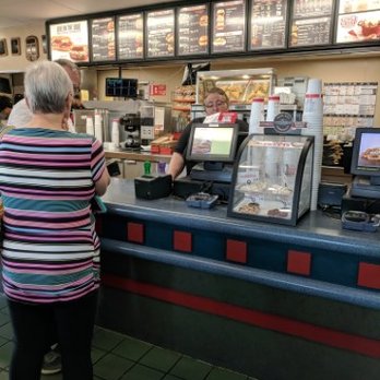 Arby's - Front counter area while waiting in line. - Fast Food Near Me - Jeffersontown, Kentucky
