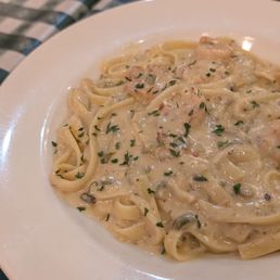 Classic Fettuccine Alfredo