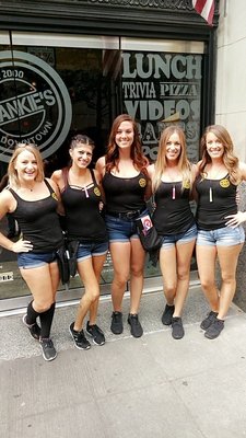 Frankie's Downtown by null
