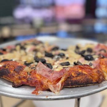 Premier Brick Oven Pizza - Pizza Near Me - Madera, California Premier Brick Oven Pizza - Pizza Near Me - Madera, California