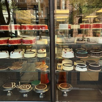 Lassen & Hennigs - Delis Near Me - Brooklyn, New York