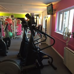 Jax Fitness Boutique - Pink gym :)
