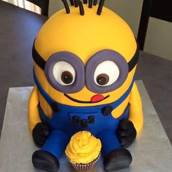 Just Cake It - a minion with a cupcake - Custom Cakes Near Me Just Cake It - a minion with a cupcake - Custom Cakes Near Me