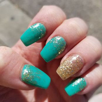 Shiny Nails - Nail Salons Near Me - Brentwood, California