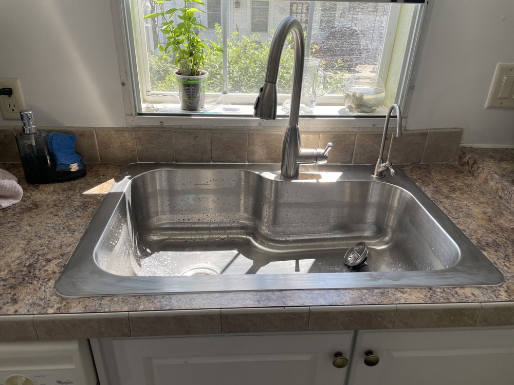 Slide of Frechas Plumbing Services