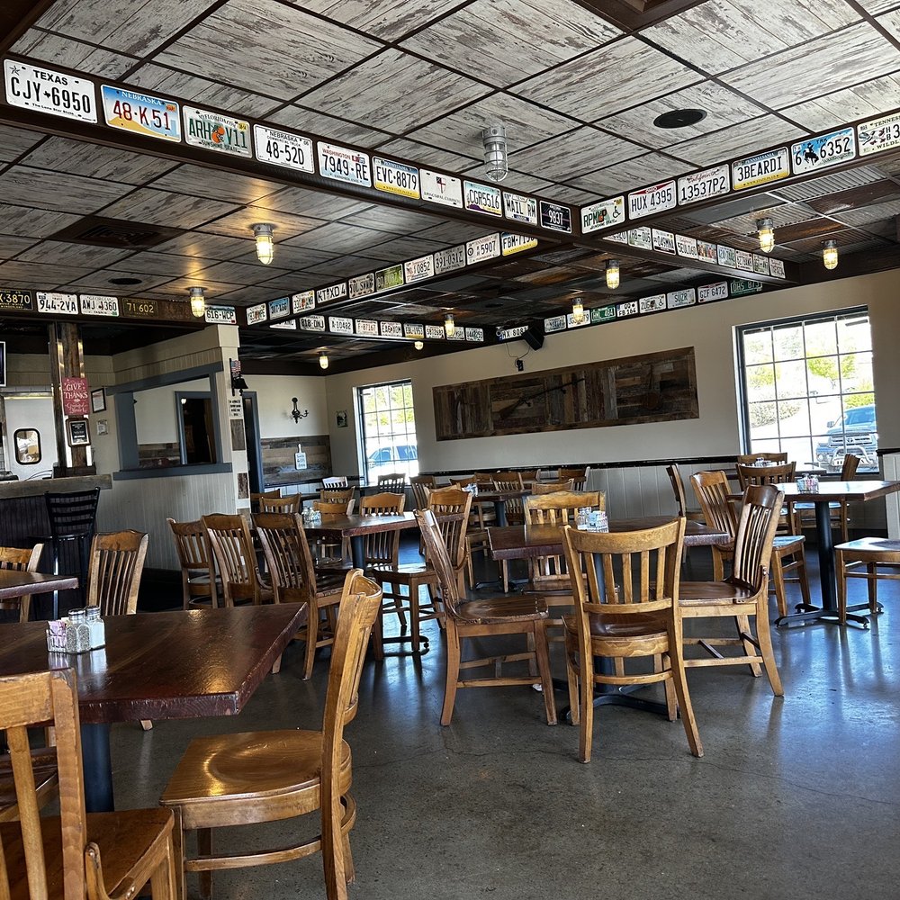 The Burgers - Inside - Burgers Near Me - Lenoir City, Tennessee