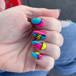 Campbell Spa Nails Salon - Patch nails