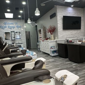 Lavish Lounge nails  - Lavish Lounge Nails salon - Nail Salons Near Me - Folsom, California