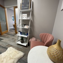 Lakeside Lashes - Waiting area