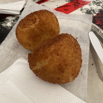 Paradice Cafeteria - Potatoes stuffed - Caribbean Near Me - Orlando, Florida Paradice Cafeteria - Potatoes stuffed - Caribbean Near Me - Orlando, Florida