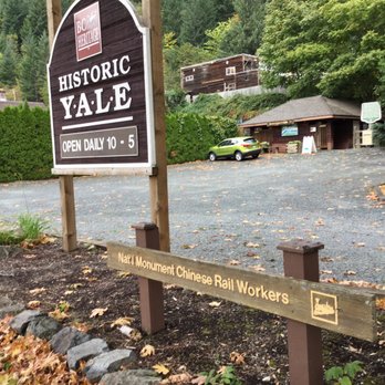 Yale Historic Site - Public parking lot & signage. - Landmarks & Historical Buildings Near Me - Yale, British Columbia