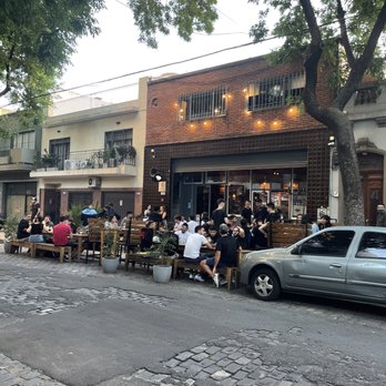 Strange Brewing - Beer Bar Near Me - Buenos Aires, C