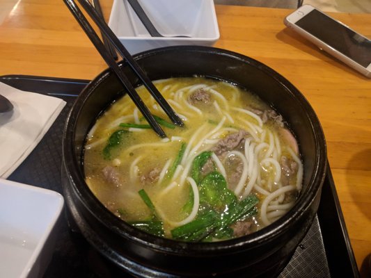 Daguan Noodle by null