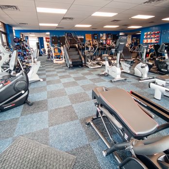 Fitness Specialist - Rower, treadmill, bike, elliptical, Stairmaster, stair mill, weight, free weight - Sporting Goods Near Me - Lubbock, Texas