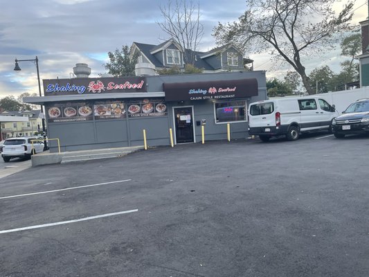 Shaking Seafood (Dorchester) by null