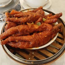 Steamed chicken feet with chuhou sauce ($9.95) (5/2026)