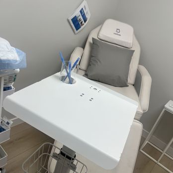 Hydration Room - Consult room - IV Hydration Near Me - Woodland Hills, California Hydration Room - Consult room - IV Hydration Near Me - Woodland Hills, California