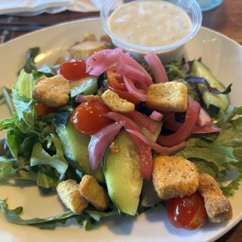 Oggi's Vista - House salad - Pizza Near Me - Vista, California Oggi's Vista - House salad - Pizza Near Me - Vista, California