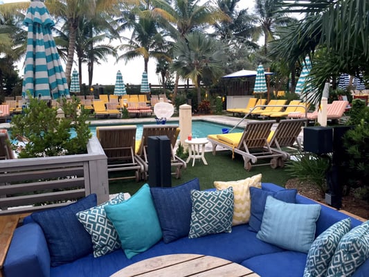The Lounge at The Confidante by null