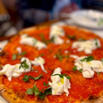 Serafina - Madison 38th - a pizza - Italian Near Me - New York, New York Serafina - Madison 38th - a pizza - Italian Near Me - New York, New York