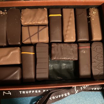 La Maison du Chocolat - Rockefeller - Gesture Gift Box - Chocolatiers & Shops Near Me - New York, New York La Maison du Chocolat - Rockefeller - Gesture Gift Box - Chocolatiers & Shops Near Me - New York, New York