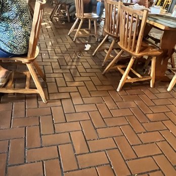 Cracker Barrel Old Country Store - Restaurant was completely dirty and disgusting , tables left un-bussed for at least an hour - American Near Me - Orangeburg, South Carolina Cracker Barrel Old Country Store - Restaurant was completely dirty and disgusting , tables left un-bussed for at least an hour - American Near Me - Orangeburg, South Carolina
