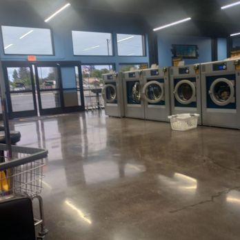 Pur Laundry - Washers are amazing! - Laundromat Near Me - Spokane, Washington