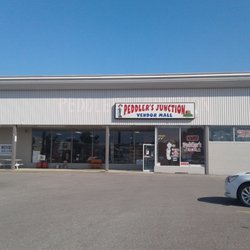 Peddlers Junction Vendor Mall