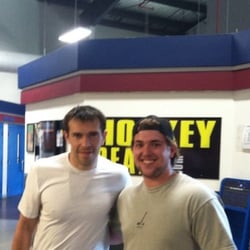 Hockey Deals - Novi - The Magic Man loves Hockey Deals
