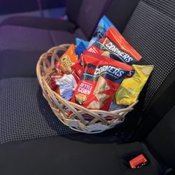 M Thomas Enterprises - What's better than some snacks after a long flight!!!